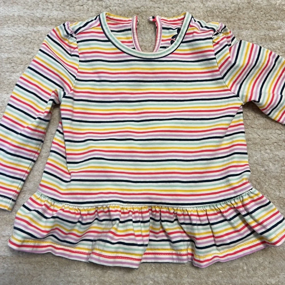 Adorable Baby Girls Baby Gap Striped two piece outfit with peplum top!